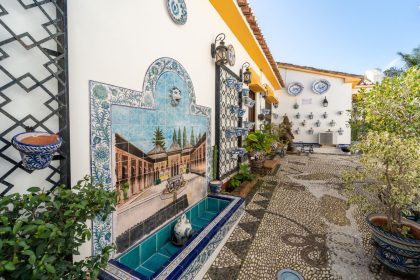 b7ca0b0b644335d117d3a1136231a335 - 27