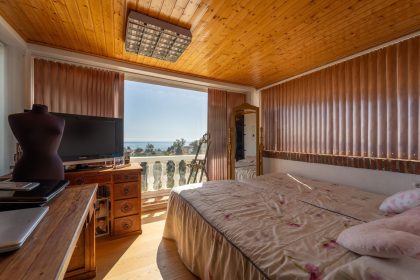 b7ca0b0b644335d117d3a1136231a335 - 31