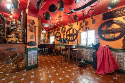 b7ca0b0b644335d117d3a1136231a335 - 56