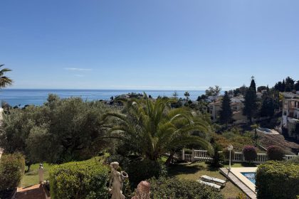 b7ca0b0b644335d117d3a1136231a335 - 74