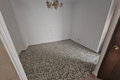 b82106360a327d239e2707d00e282f7b - 11