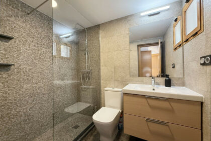 b831c3e6519d6b4f438f6af8cfc0fa32 - 22