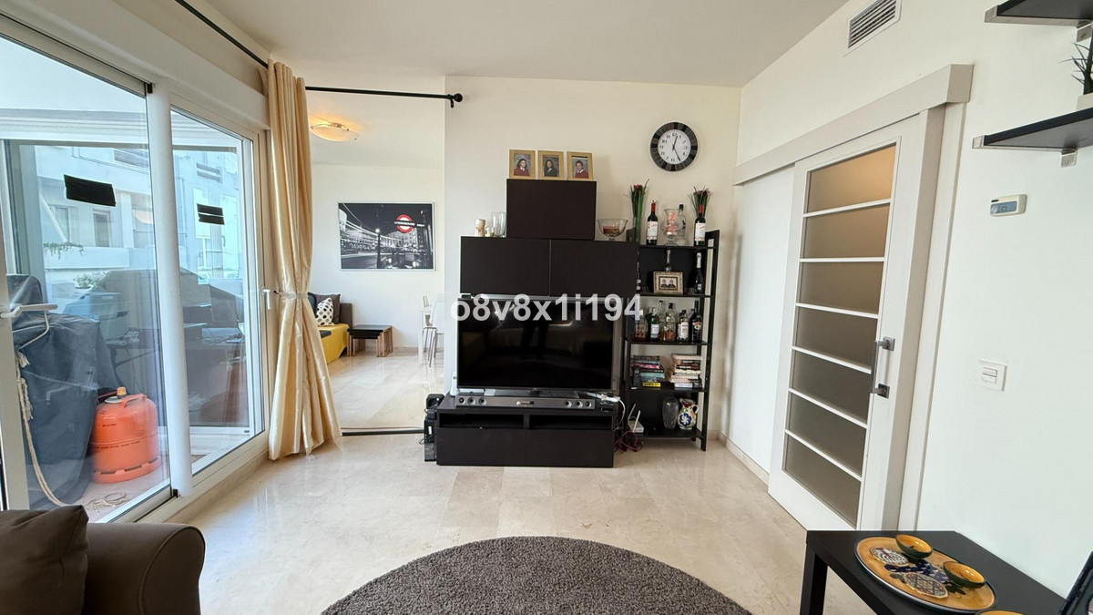 b85c90b58a99d7c2bf90b981f4d9540c - 17