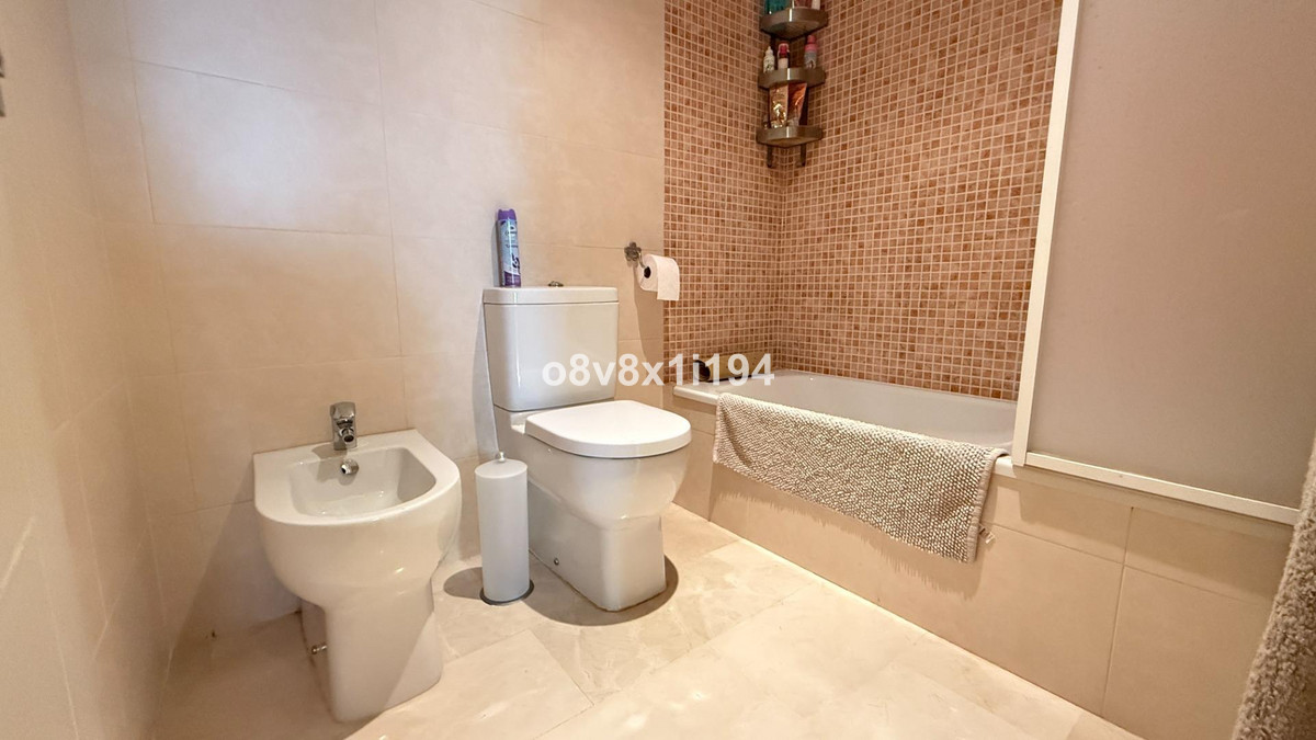 b85c90b58a99d7c2bf90b981f4d9540c - 29