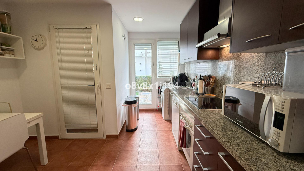 b85c90b58a99d7c2bf90b981f4d9540c - 3