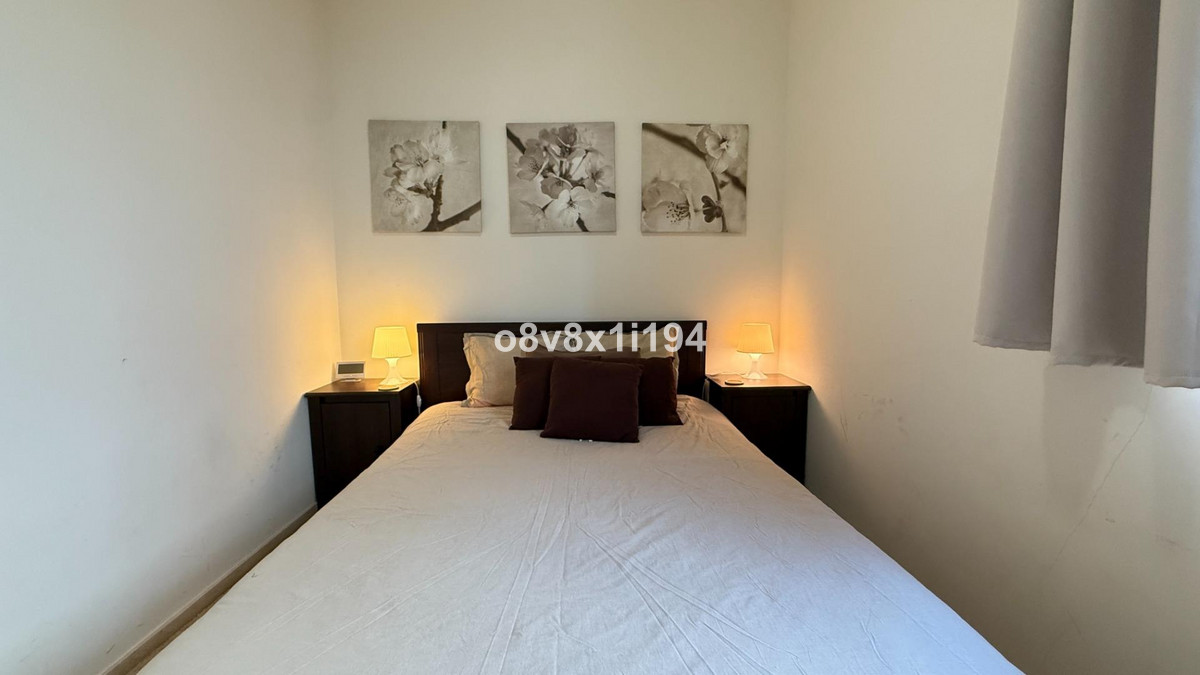 b85c90b58a99d7c2bf90b981f4d9540c - 30