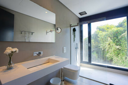 b86bfcc0770866763764349937ec0105 - 44