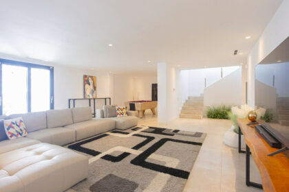 b86bfcc0770866763764349937ec0105 - 54