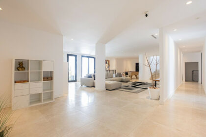 b86bfcc0770866763764349937ec0105 - 55