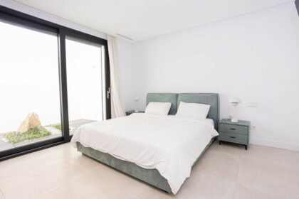 b86bfcc0770866763764349937ec0105 - 65