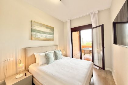 b8b6c7c04334e383c855cbb89ca85074 - 8