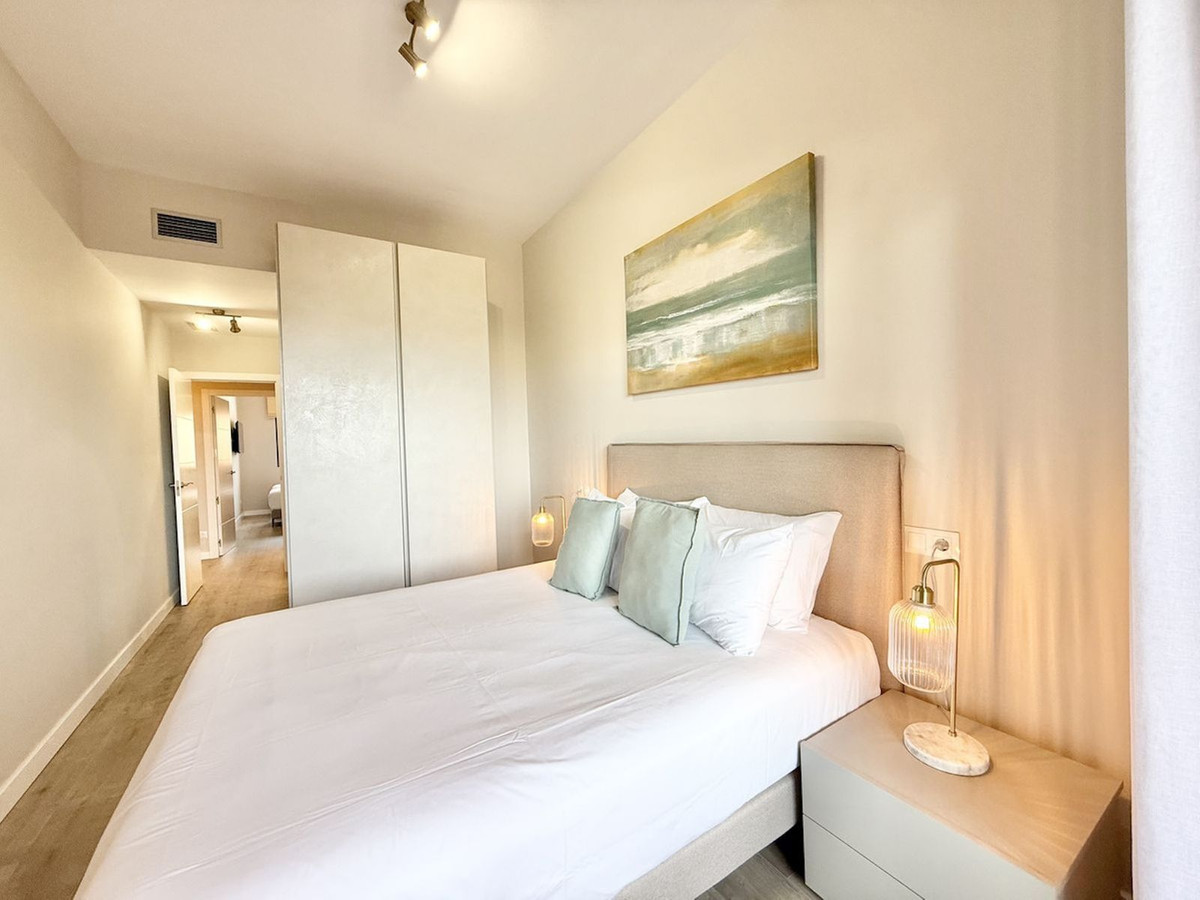 b8b6c7c04334e383c855cbb89ca85074 - 9