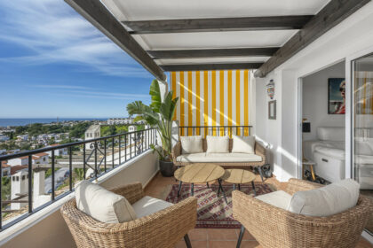 b8dc4c10c8c4fbea892fb0d3a4770e4b - 3