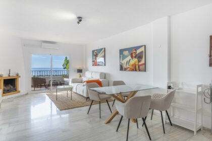 b8dc4c10c8c4fbea892fb0d3a4770e4b - 9