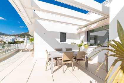 b8e7e7198a98fcaf581a820eb2a85806 - 30