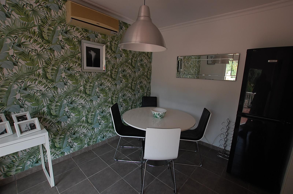 b96de503ac1298b3f5c52a42e7c37ce4 - 27