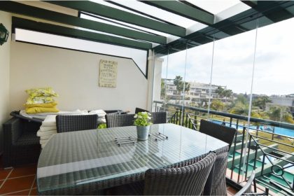 b9cfc3d0d173c4091b89f19737660d08 - 13