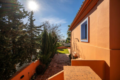 ba1afb38c81c7312ff9288c9d7272d67 - 46