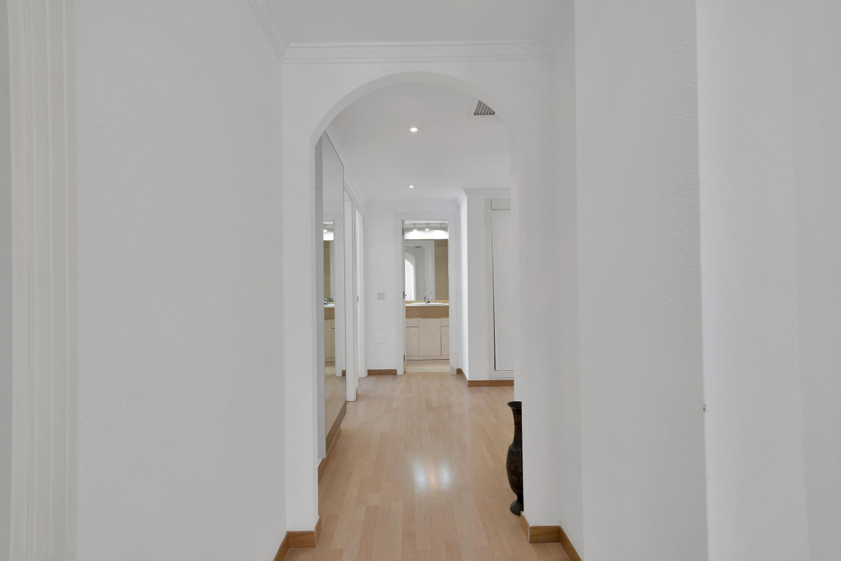 ba238f7002ee9ccadc2153ff24a1a127 - 12