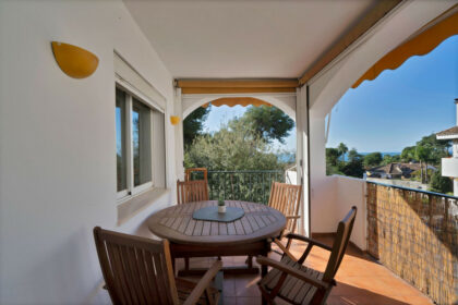 ba238f7002ee9ccadc2153ff24a1a127 - 18