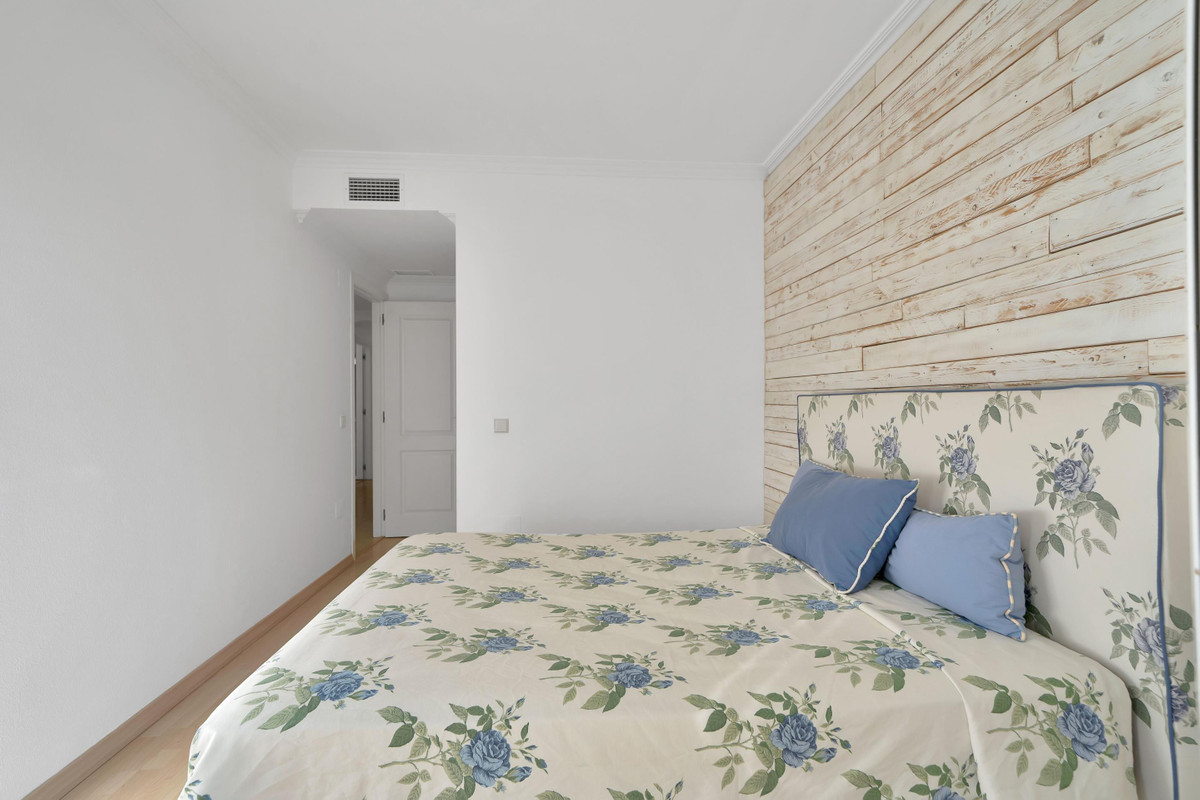 ba238f7002ee9ccadc2153ff24a1a127 - 23