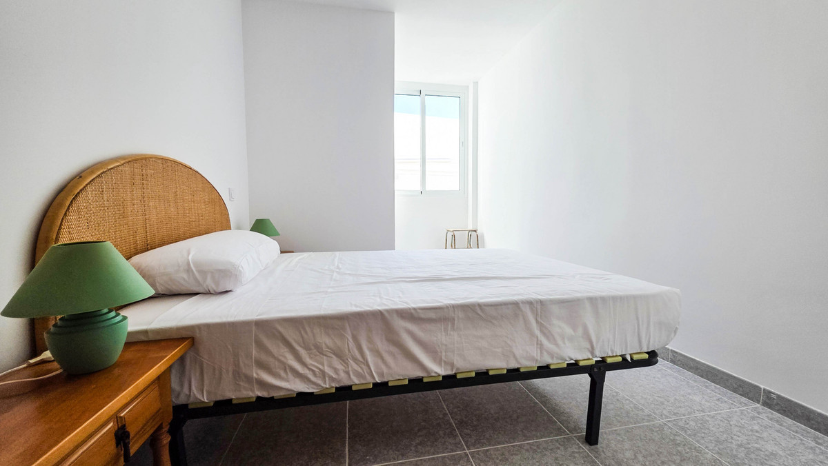 ba57ba588977673af78bf9fe28e2a447 - 10