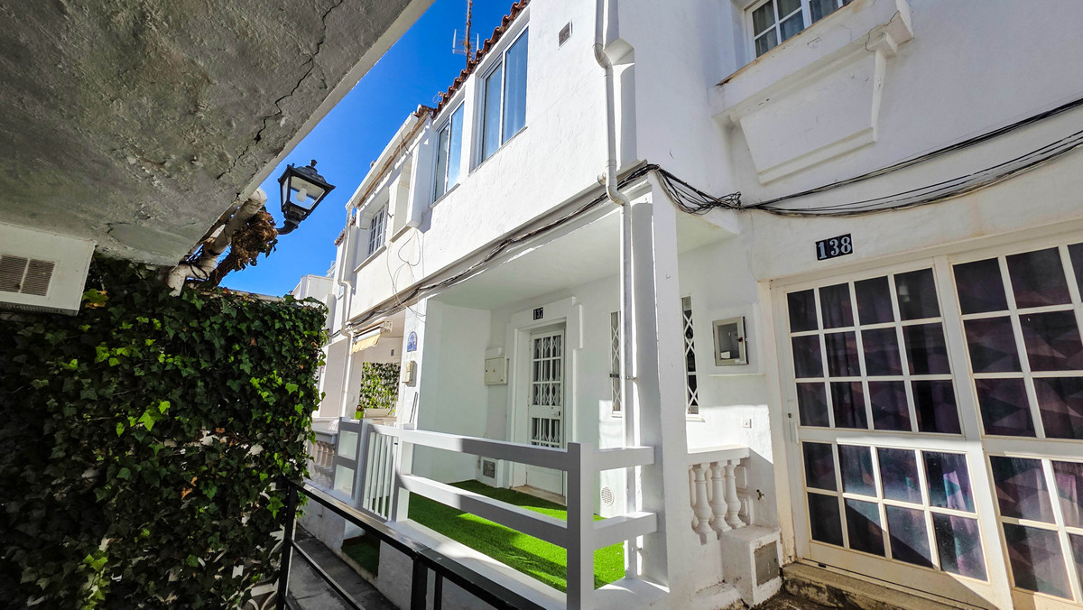 ba57ba588977673af78bf9fe28e2a447 - 19