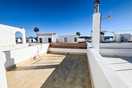 ba57ba588977673af78bf9fe28e2a447 - 2