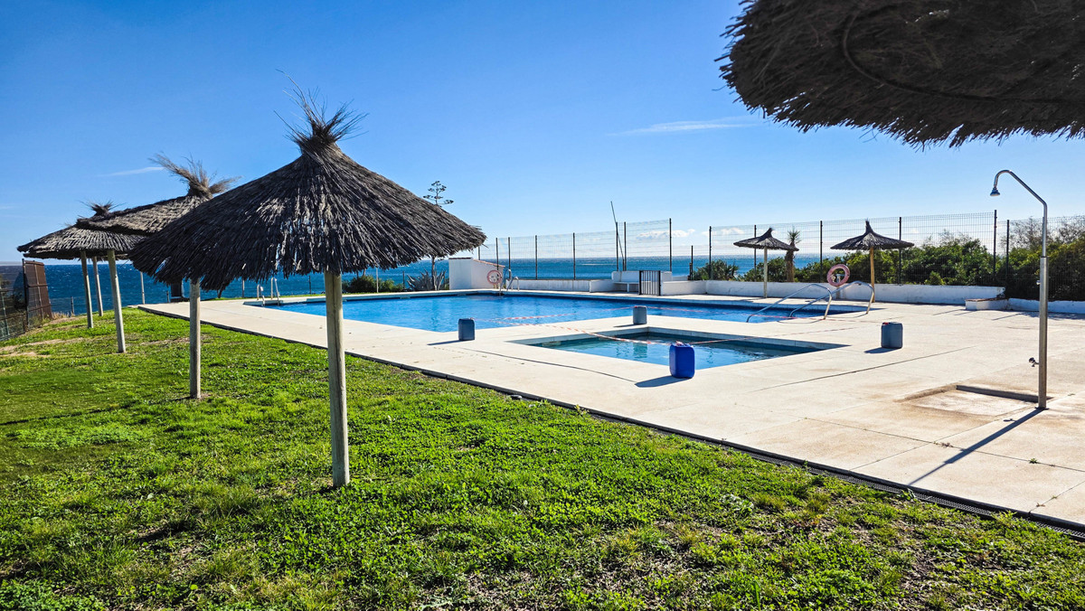 ba57ba588977673af78bf9fe28e2a447 - 21