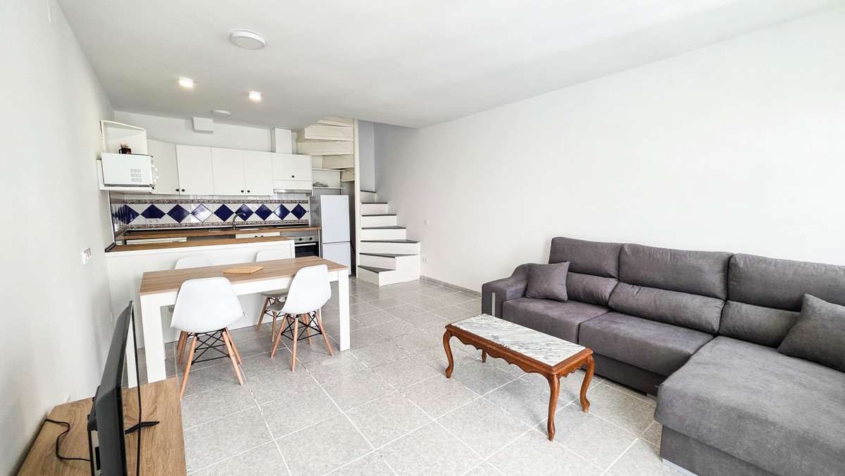 ba57ba588977673af78bf9fe28e2a447 - 3