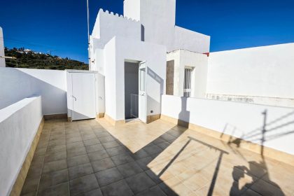 ba57ba588977673af78bf9fe28e2a447 - 5