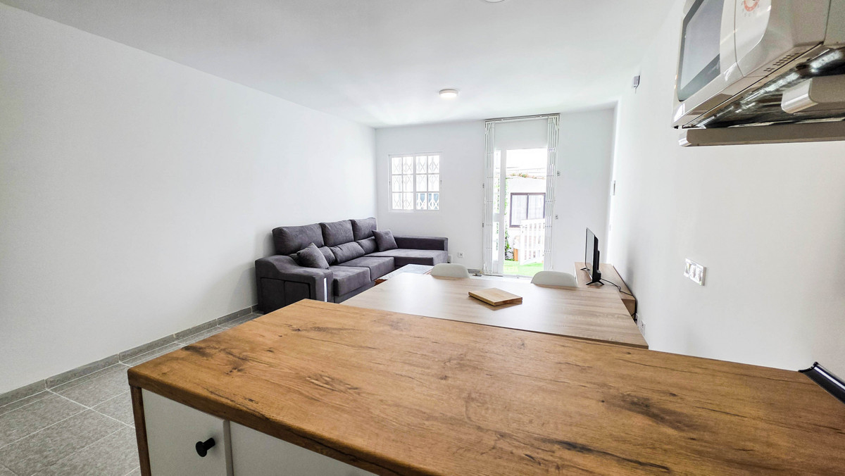 ba57ba588977673af78bf9fe28e2a447 - 9