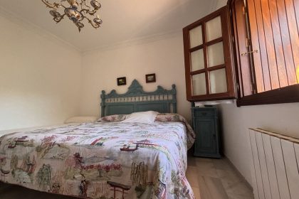 bab6812e2950c81894a4f8d7ea7db098 - 11