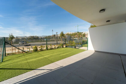 babaf8203394704e0cac28881cb9743c - 13