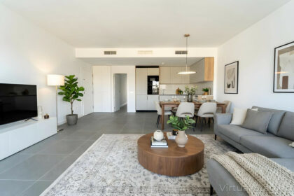 babaf8203394704e0cac28881cb9743c - 15