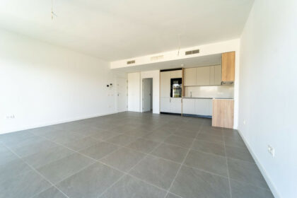 babaf8203394704e0cac28881cb9743c - 16