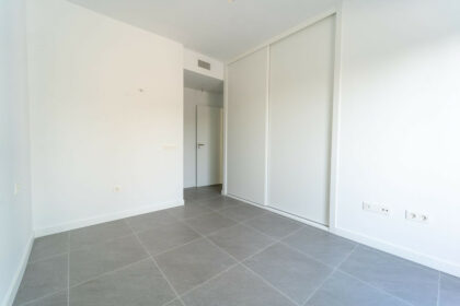 babaf8203394704e0cac28881cb9743c - 26