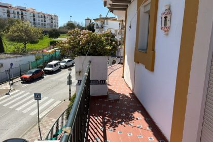 badbc30f50caa5a527486a3b3e744772 - 16