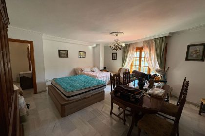 badbc30f50caa5a527486a3b3e744772 - 18