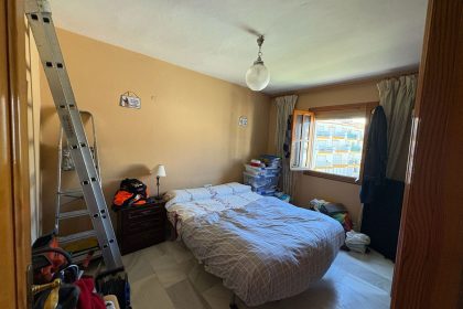 badbc30f50caa5a527486a3b3e744772 - 24