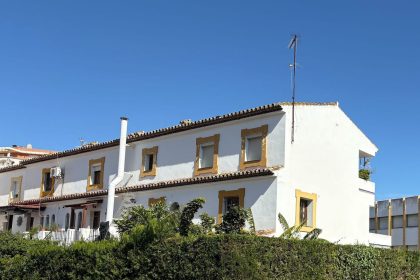 badbc30f50caa5a527486a3b3e744772 - 5