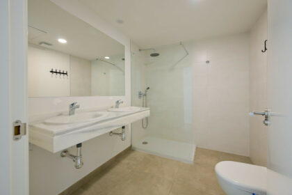 bb204e447241c9cea9fbf7084a800215 - 11