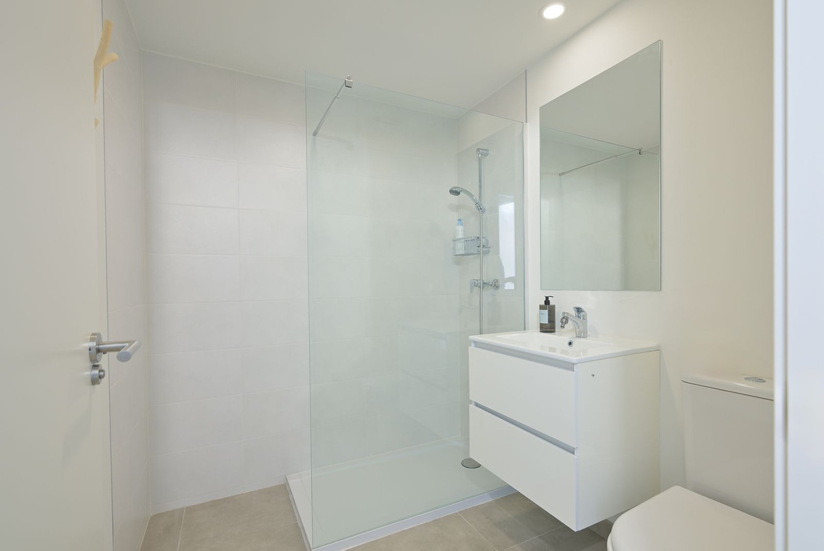 bb204e447241c9cea9fbf7084a800215 - 16