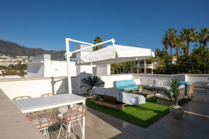 bb204e447241c9cea9fbf7084a800215 - 24