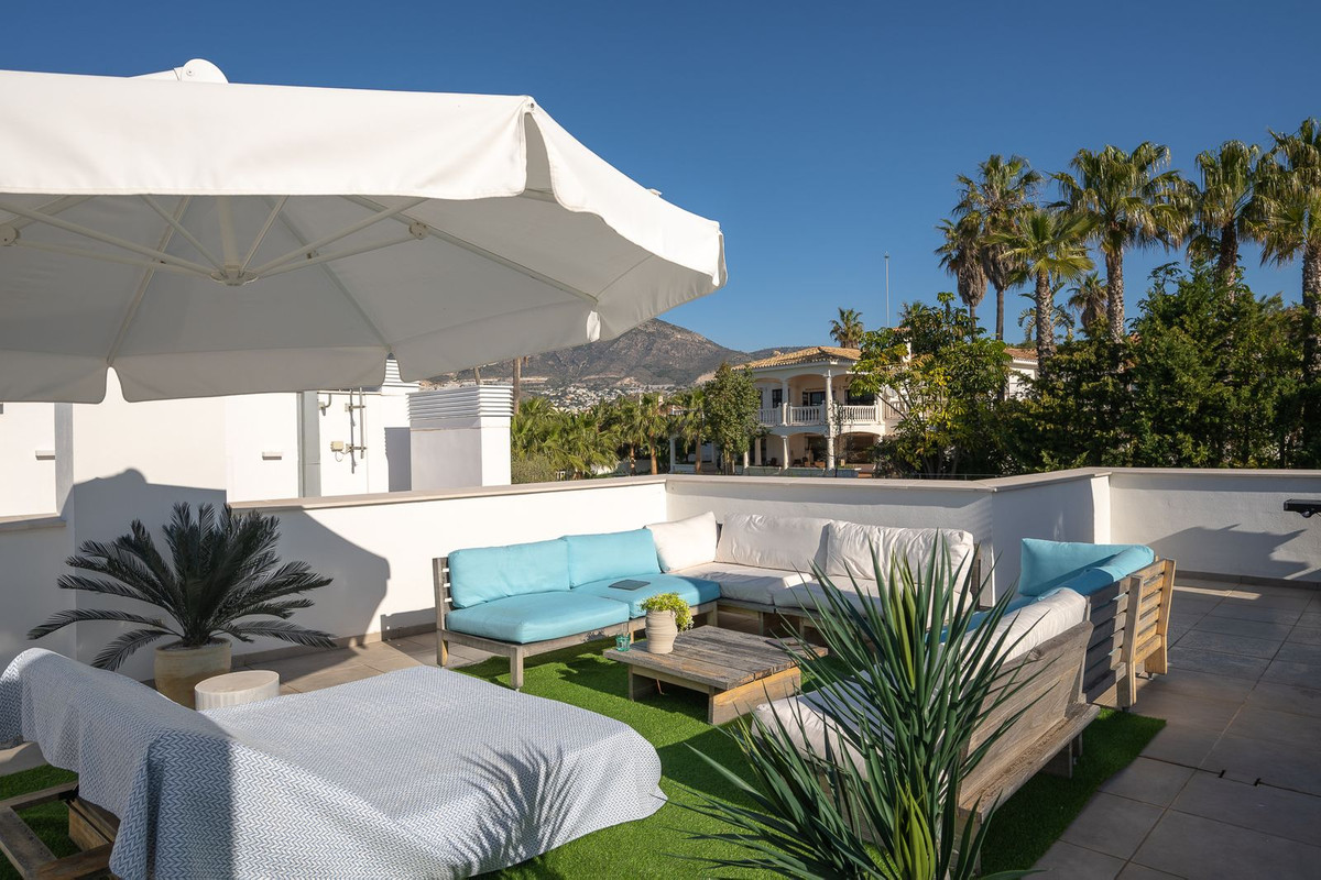 bb204e447241c9cea9fbf7084a800215 - 26