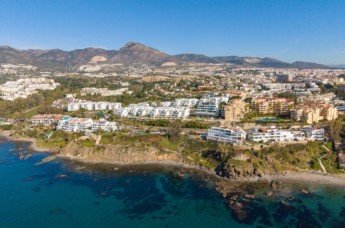 bb204e447241c9cea9fbf7084a800215 - 50