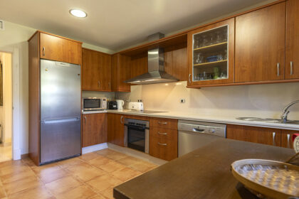 bbb9783e2a332c47c8cecb1120b591aa - 10