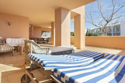 bbb9783e2a332c47c8cecb1120b591aa - 14