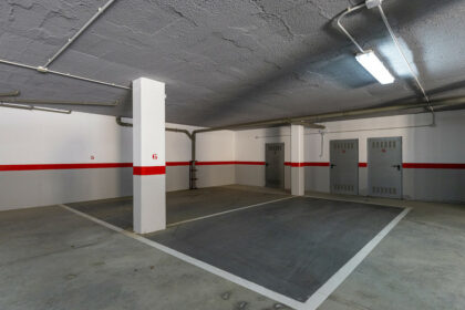 bbb9783e2a332c47c8cecb1120b591aa - 24