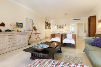 bbb9783e2a332c47c8cecb1120b591aa - 3